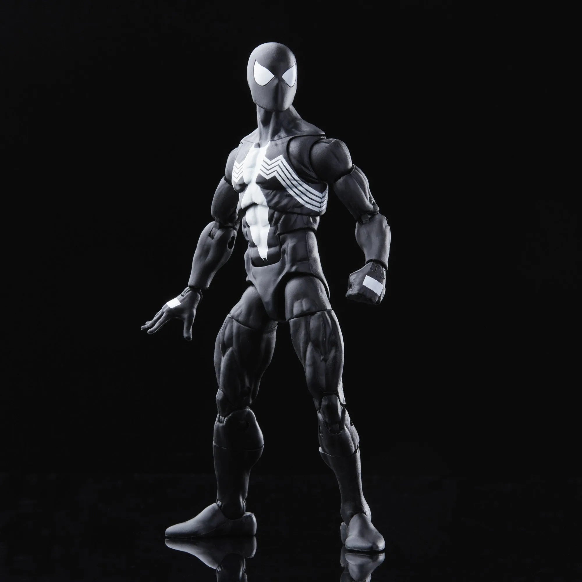 Figura SPIDER MAN Negro Marvel Black Venon Cyberegalos