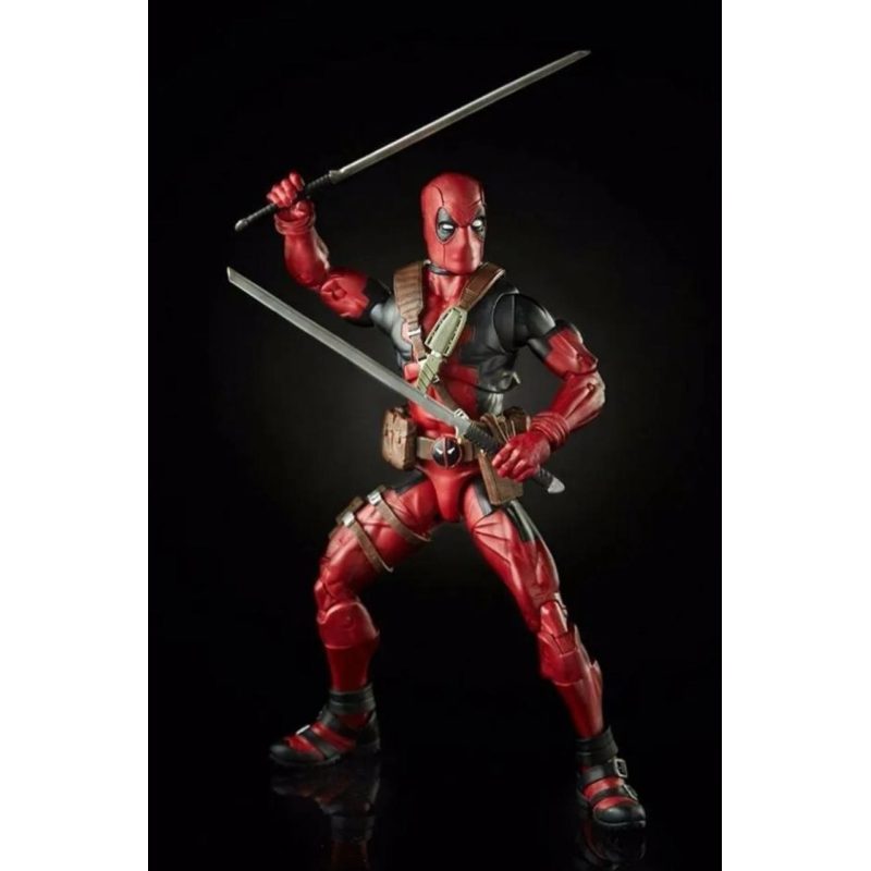 Figura-de-accion-Dead-Pool-espadas