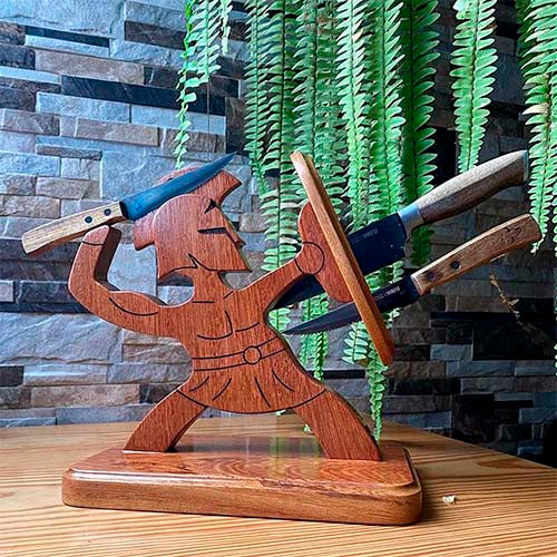 Porta-cuchillos-Espartano-madera